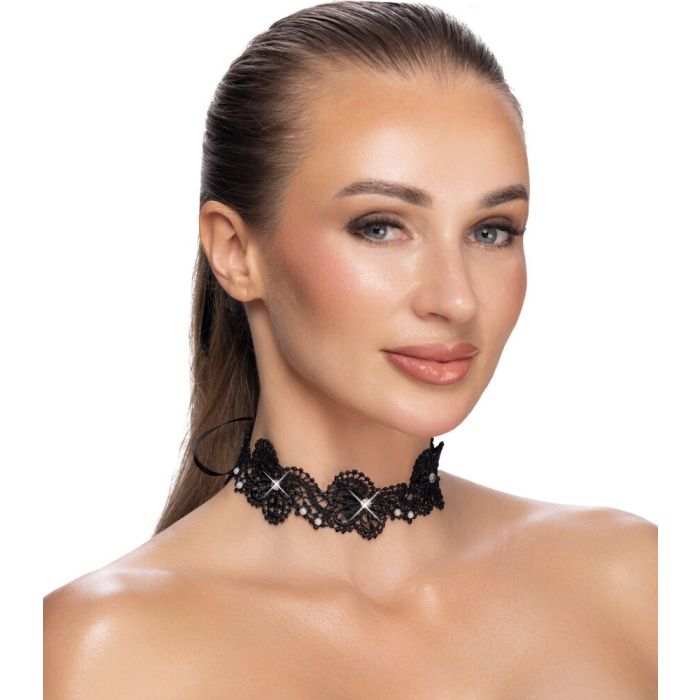 Geborduurde ketting met parels en glittersteentjes-geborduurde-ketting-met-parels-en-glittersteentjes-4.jpg