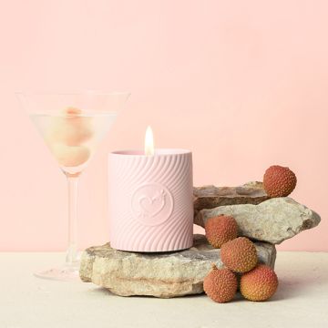 High On Love Massagekaars Lychee & Martini