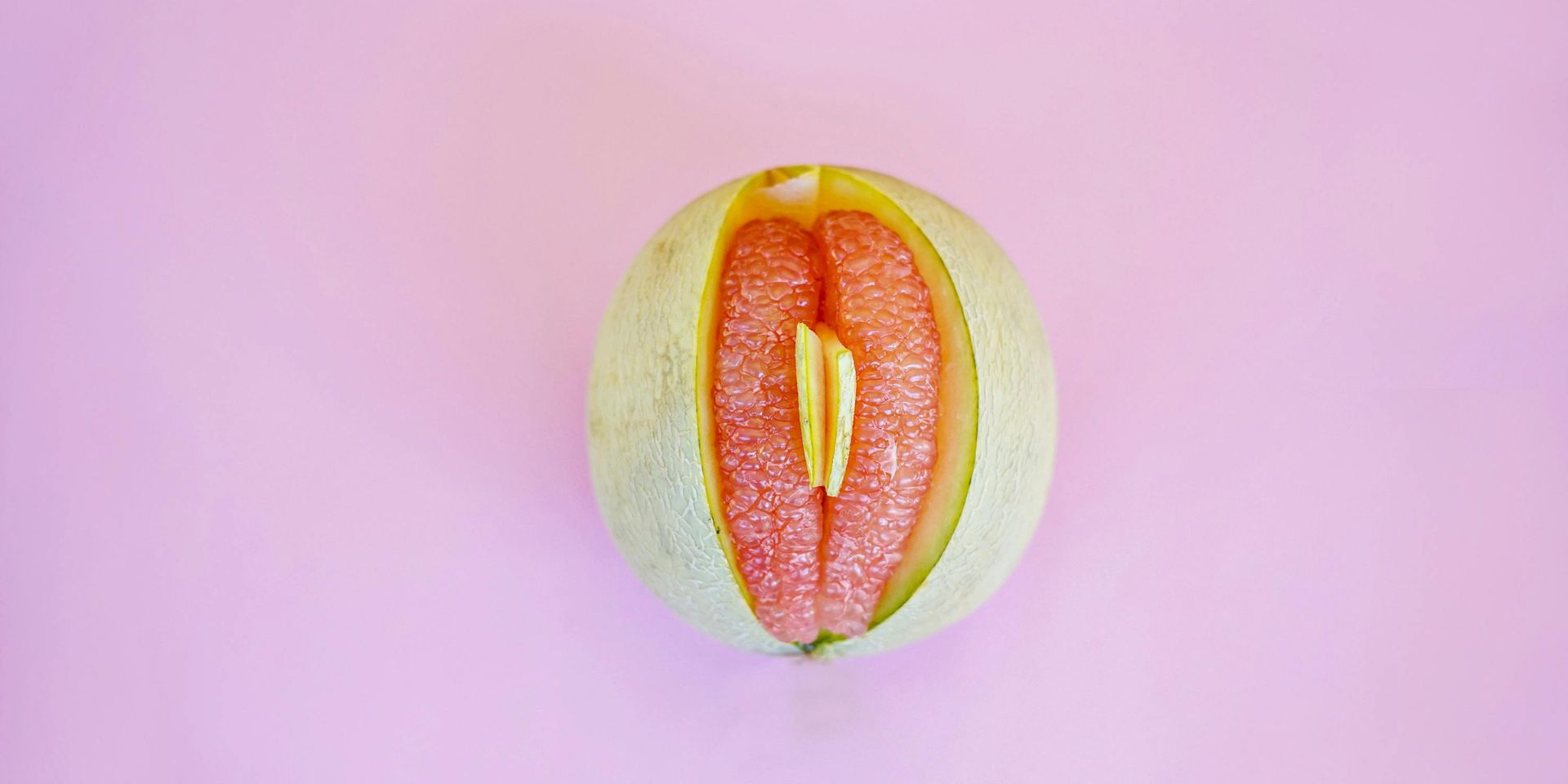 vagina-gemaakt-van-verschillende-soorten-fruit